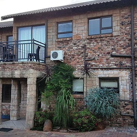 Tsessebe Guesthouse Bloemfontein Buitenkant foto