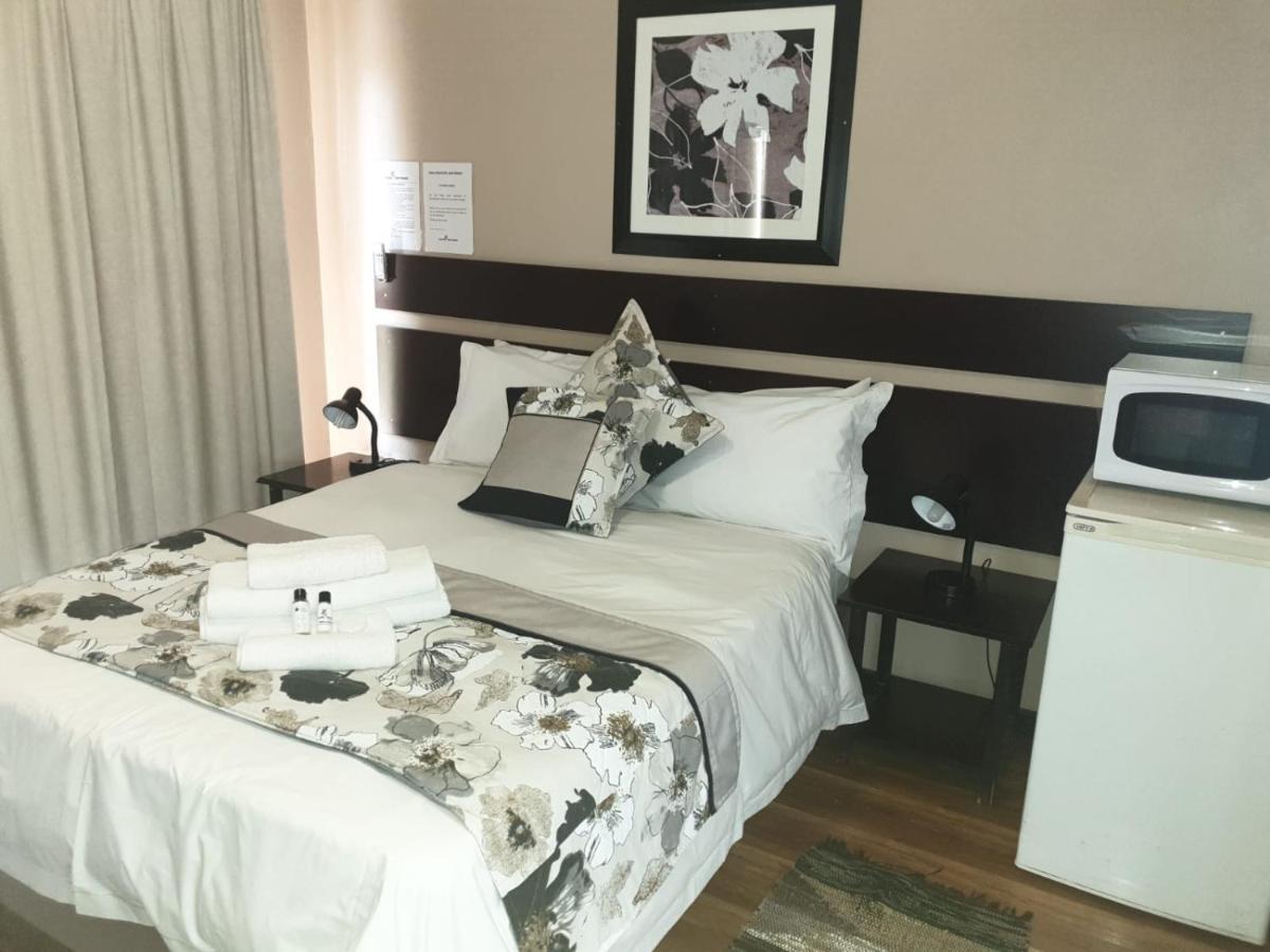 Tsessebe Guesthouse Bloemfontein Buitenkant foto