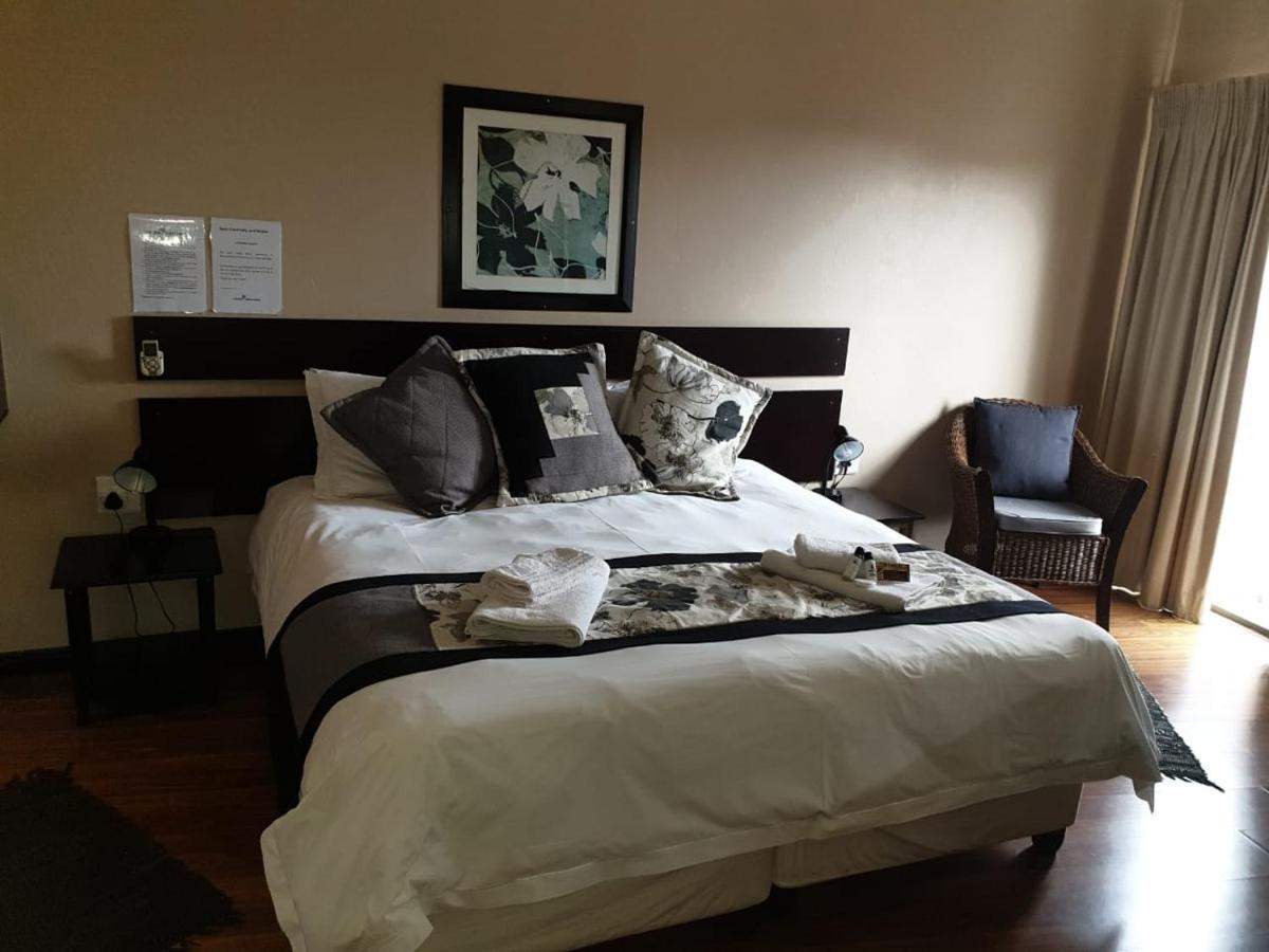 Tsessebe Guesthouse Bloemfontein Buitenkant foto