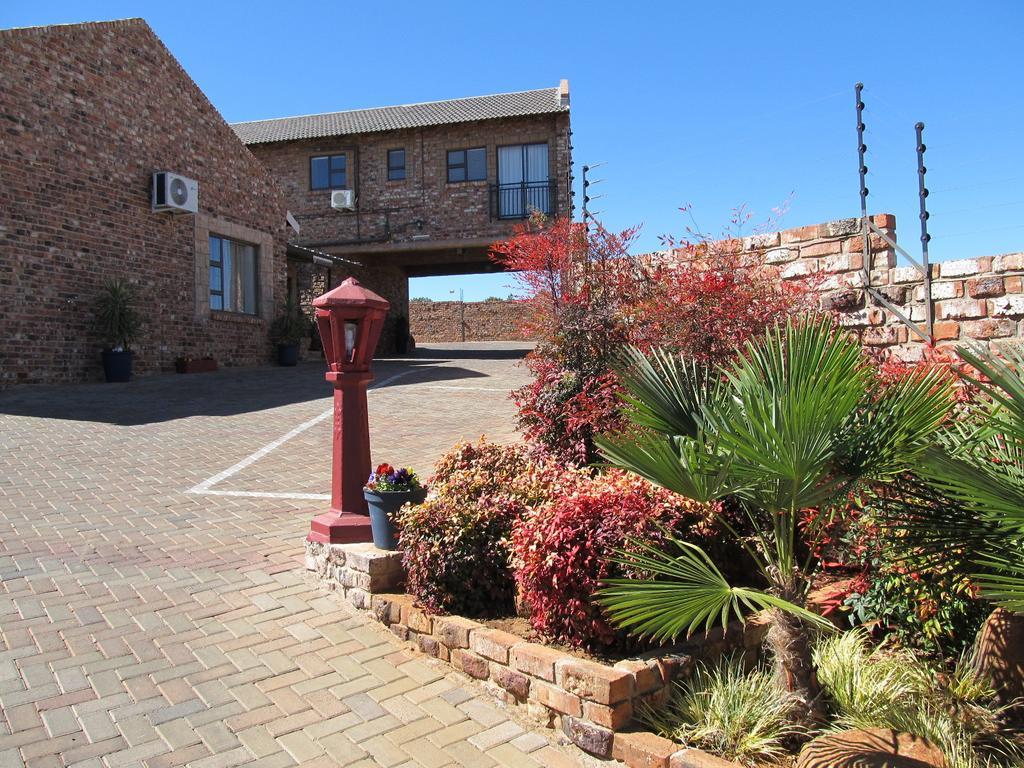 Tsessebe Guesthouse Bloemfontein Buitenkant foto