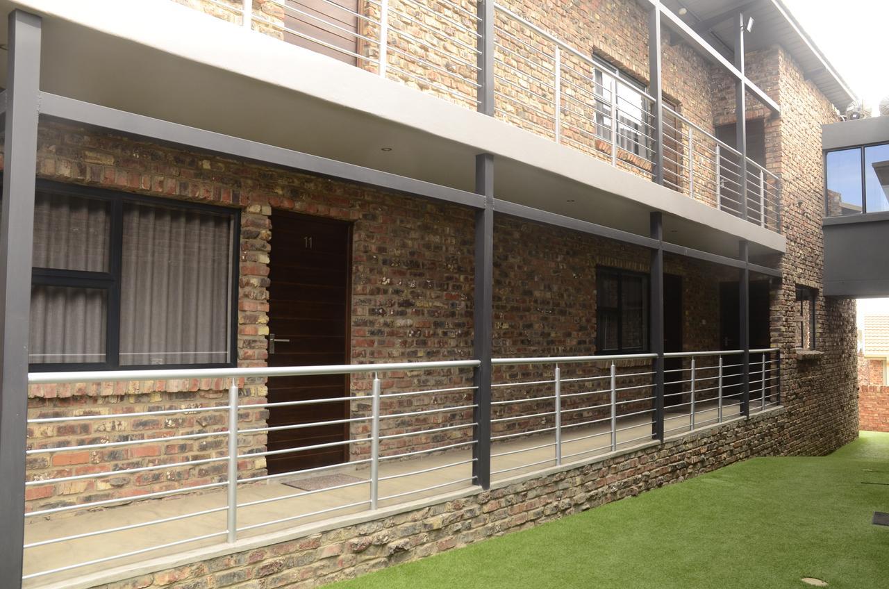 Tsessebe Guesthouse Bloemfontein Buitenkant foto