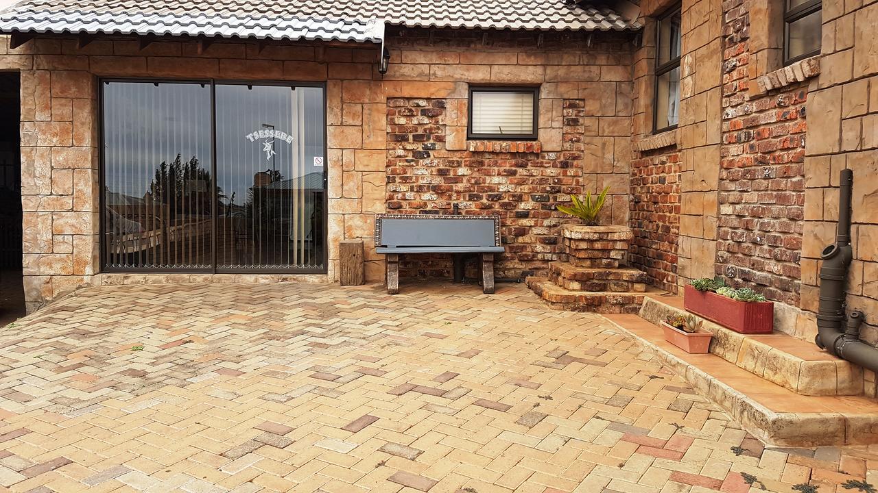 Tsessebe Guesthouse Bloemfontein Buitenkant foto